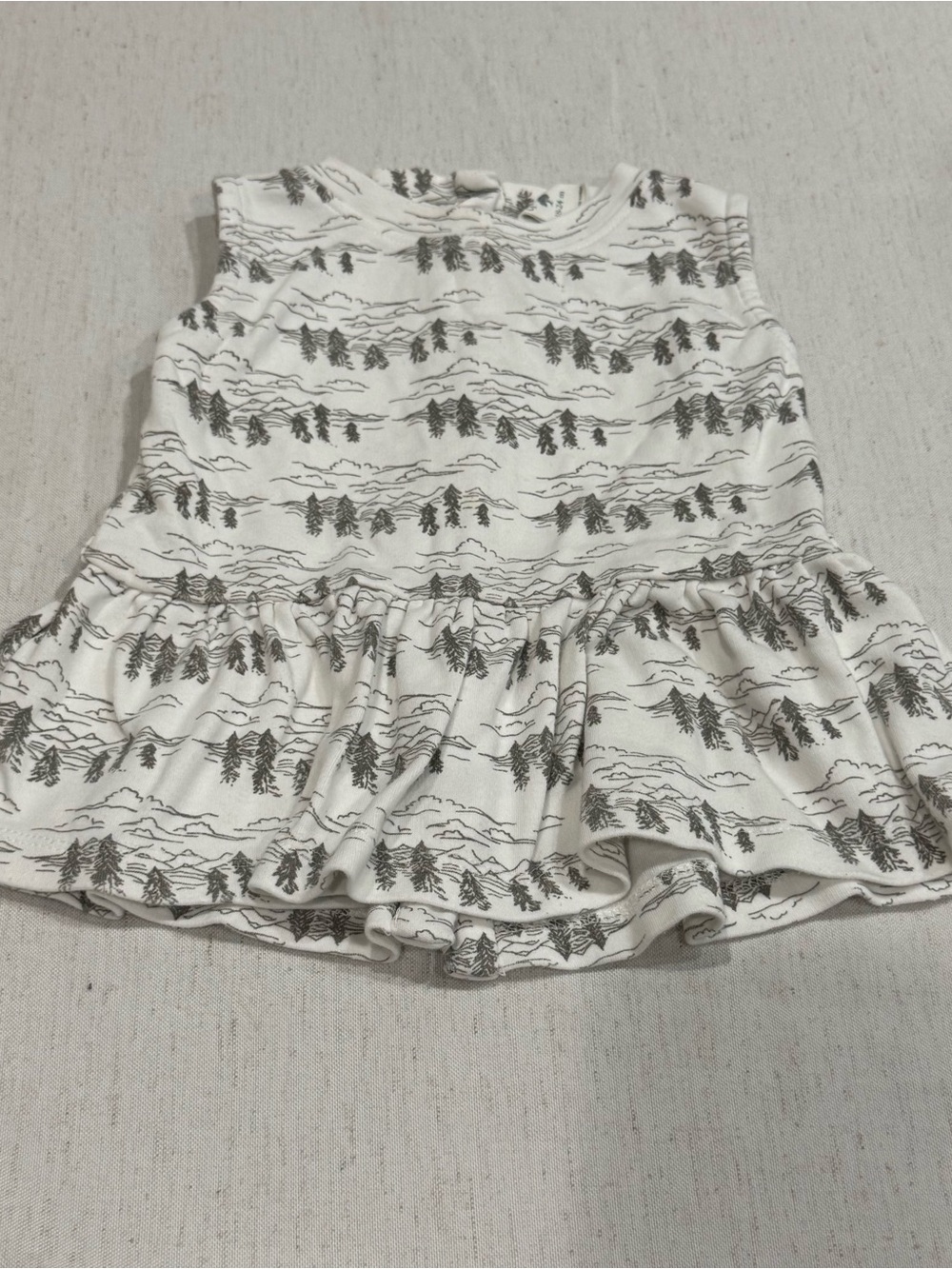 kate quinn Winter Pine Top Ruffle Skirted 18-24m 100% Organic Cotton